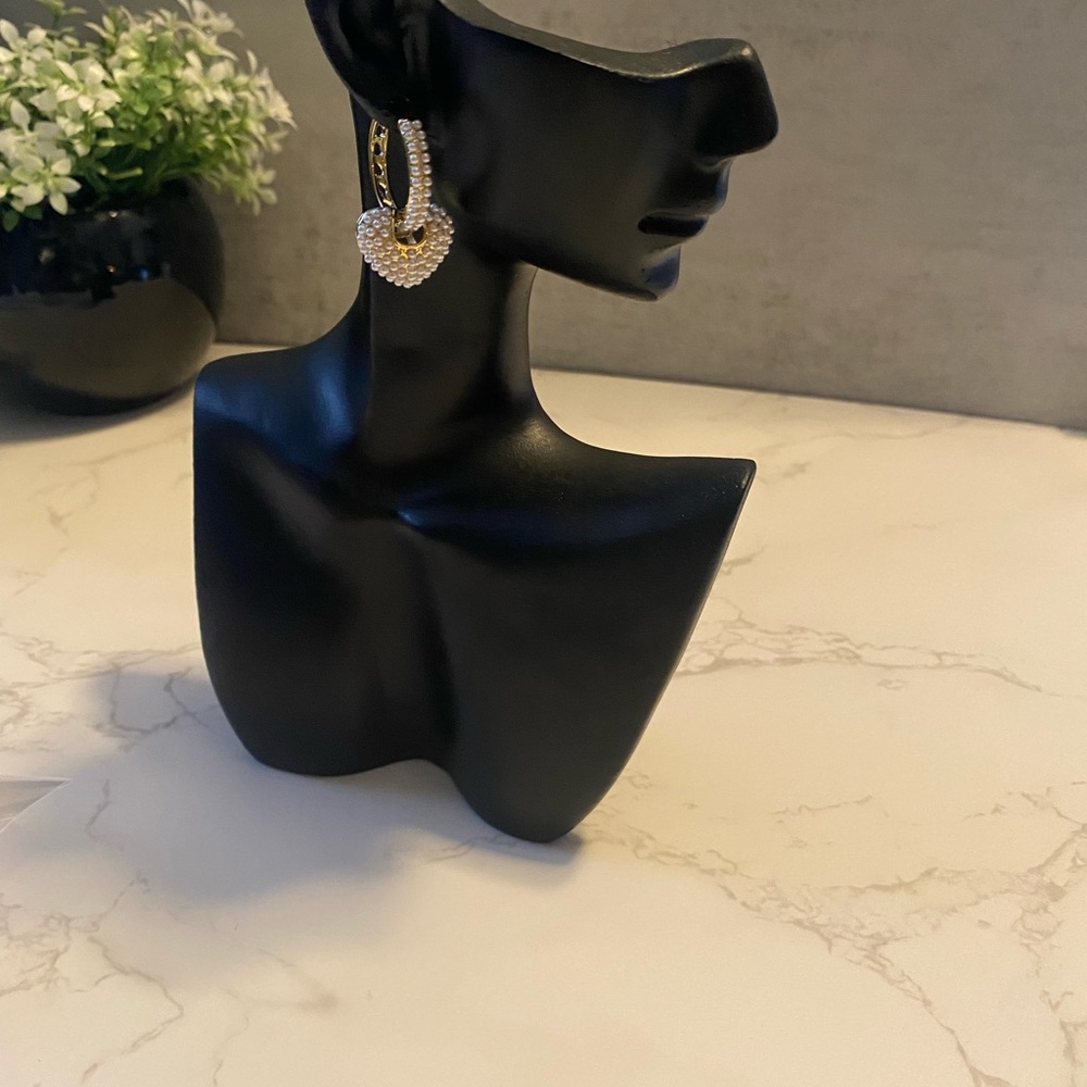 Faux pearl fashion earrings